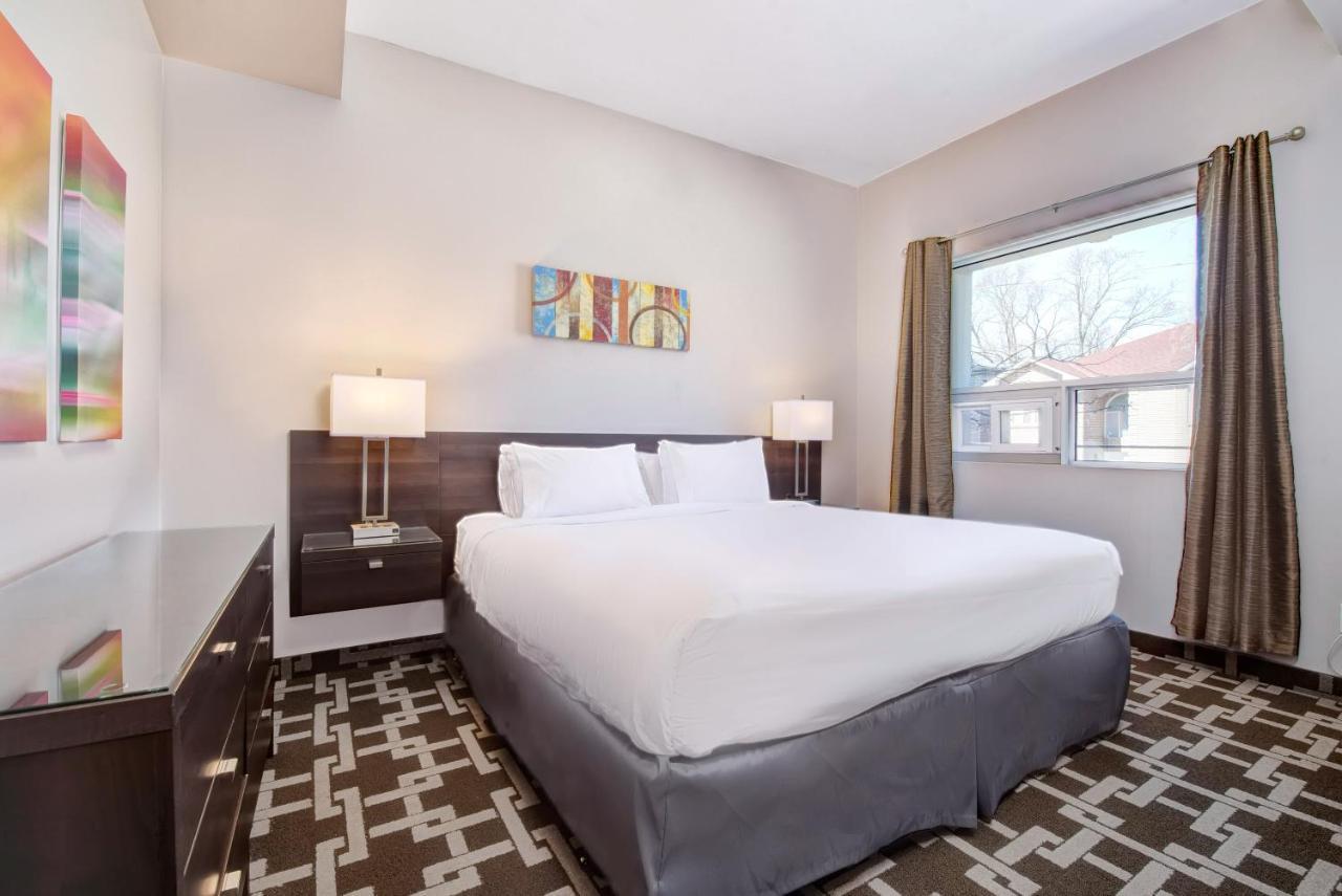 Willowdale Hotel Toronto North York Exterior photo